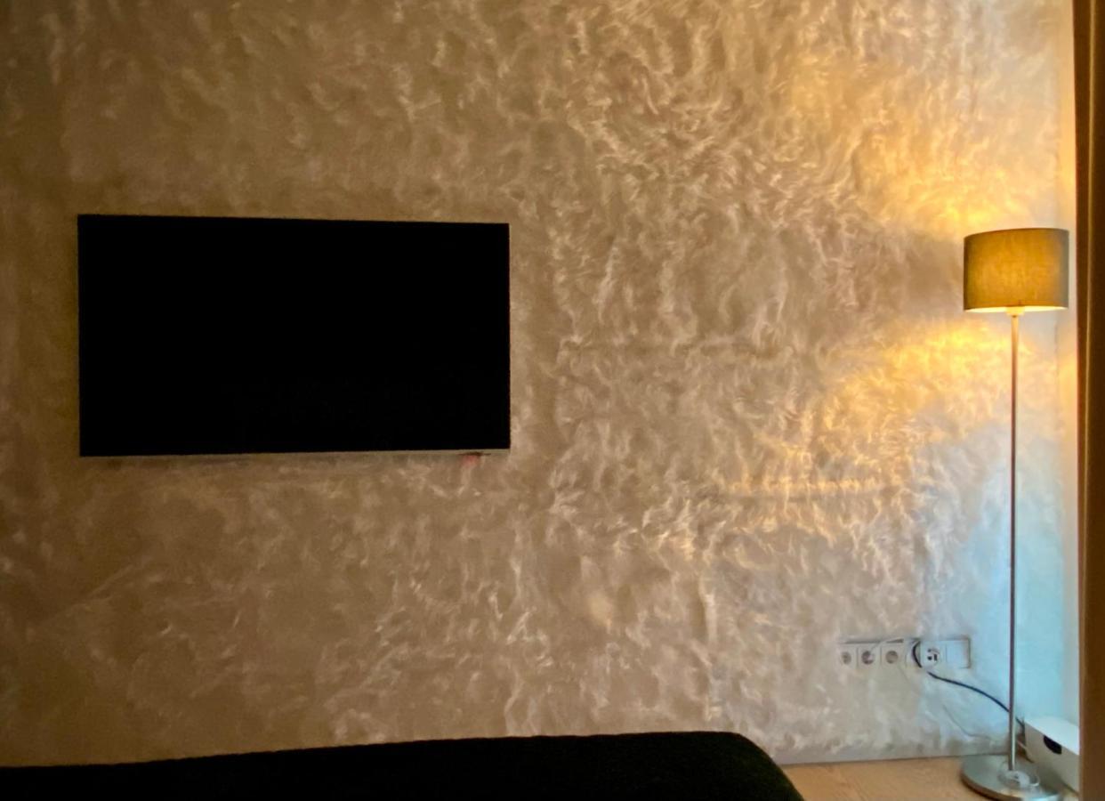Alpen-Panorama Suite - Einzigartige Privatsuite Hoch Ueber Muenchen, 12Tes Og, Alpenblick, Loggia, Whirlpool, 15 Minuten Zum Zentrum, Ruhe Und Erholung In Der Stadt Muenchen Fuer Privat Und Geschaeftlich Reisende Kültér fotó